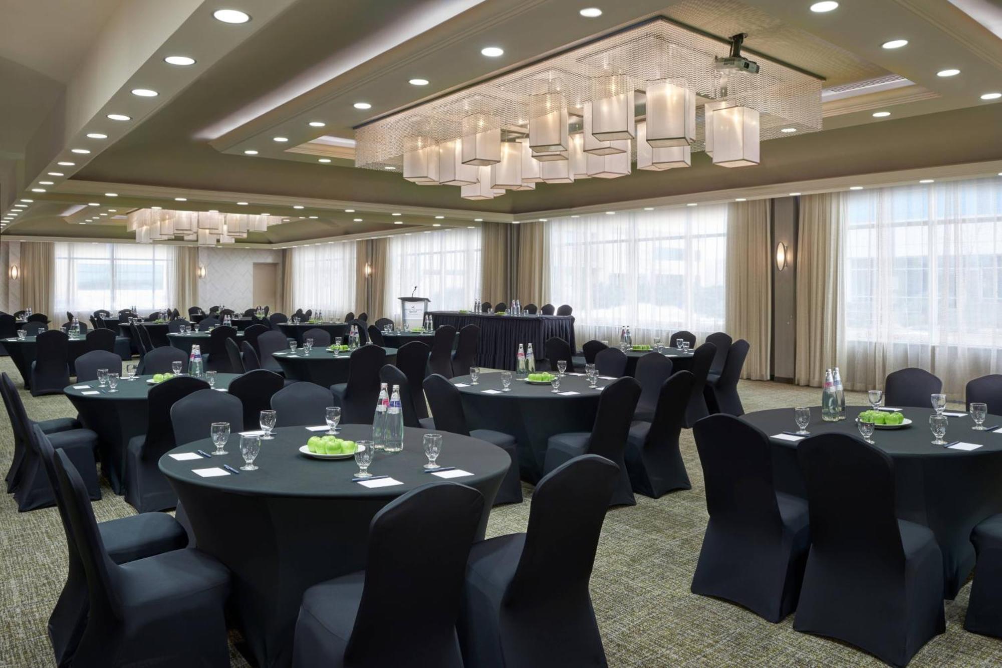 Springhill Suites By Marriott Toronto Vaughan Dış mekan fotoğraf